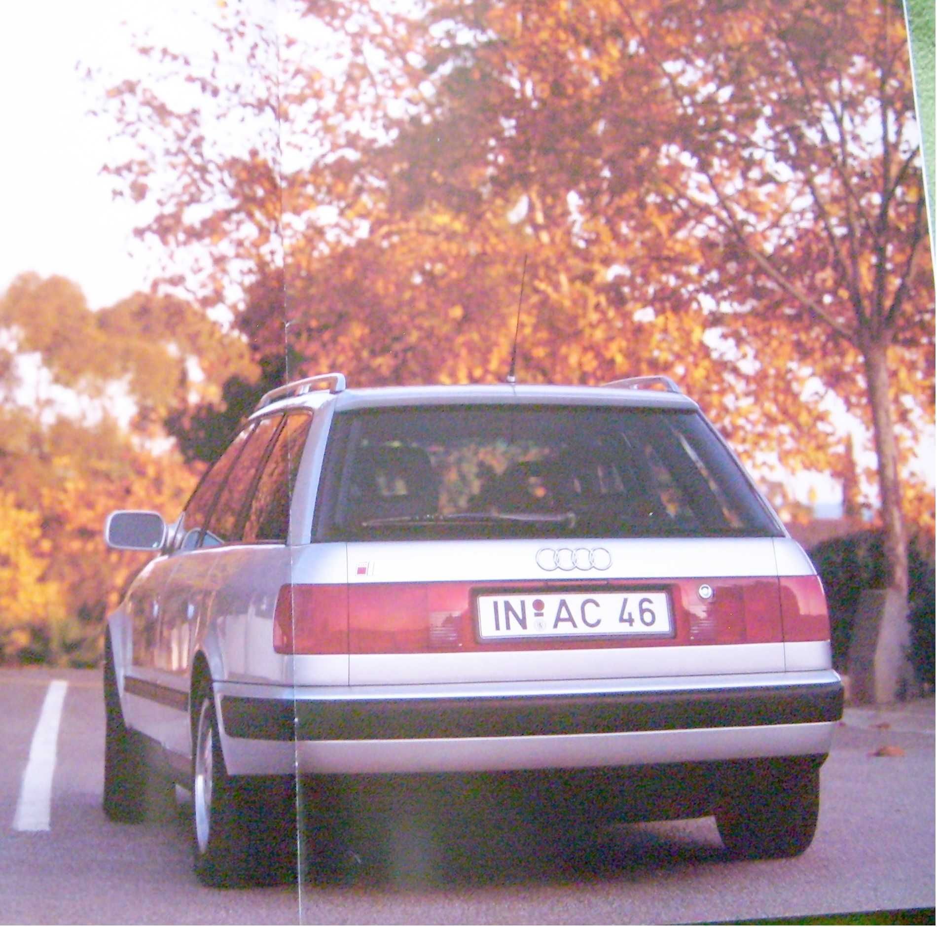 AUDI S4 (100 C4) 1992 prospekt 36 stron, stan BDB *Wyprzedaż kolekcji