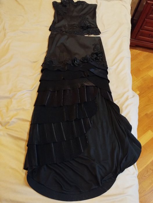 Продам жіночий вечірній костюм