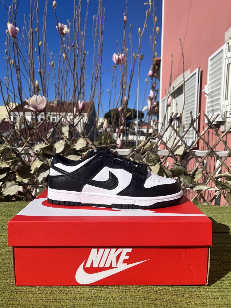 Nike Dunk Low Panda