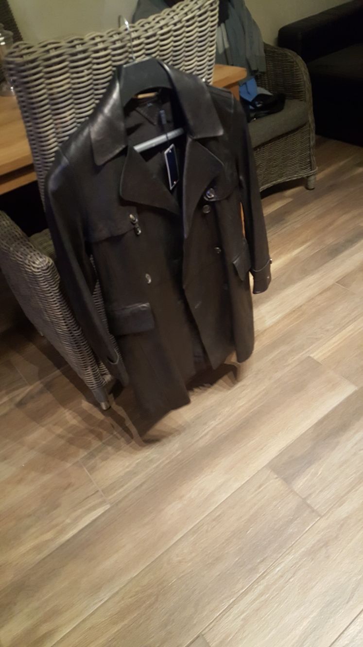 Nowy damski płaszcz ze skóry Tommy Hilfiger