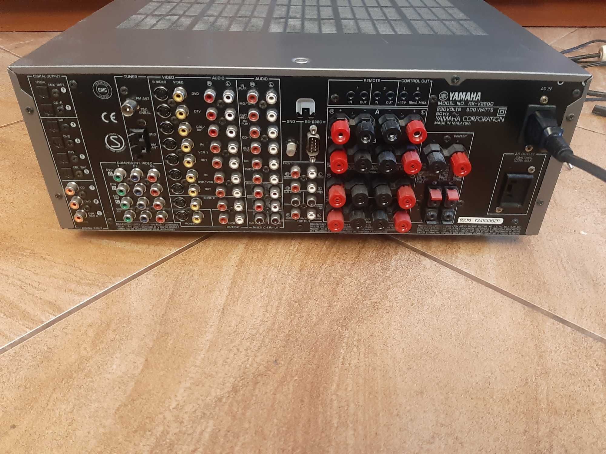 Amplituner Yamaha RX-V2500