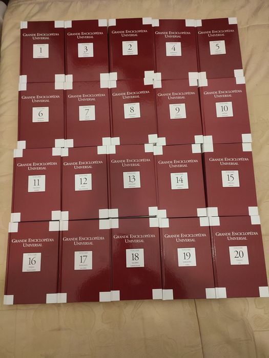 Livros de Grande Enciclopédia Universal