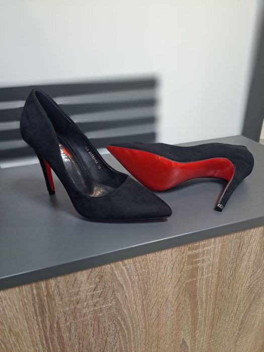 Туфлі човники жіночі замшеві із червоною підошвою