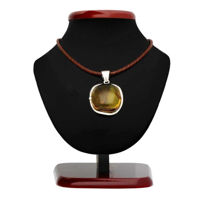 Srebrna zawieszka z bursztynem pr.925