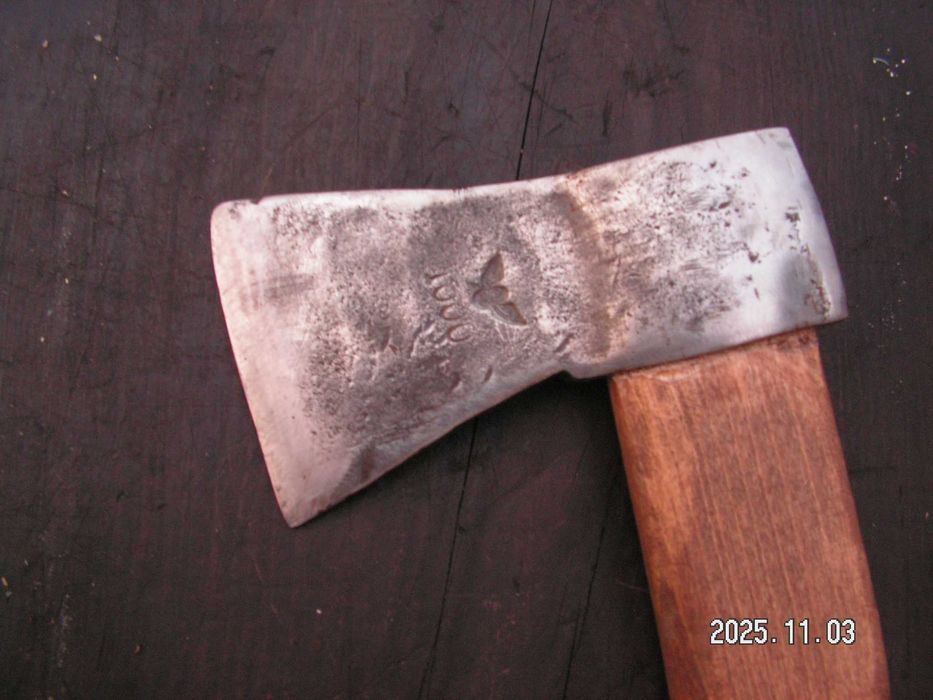 Stara kuta siekiera przedwojenny niemiecki ADLER waga 1,60 kg dł 70 cm