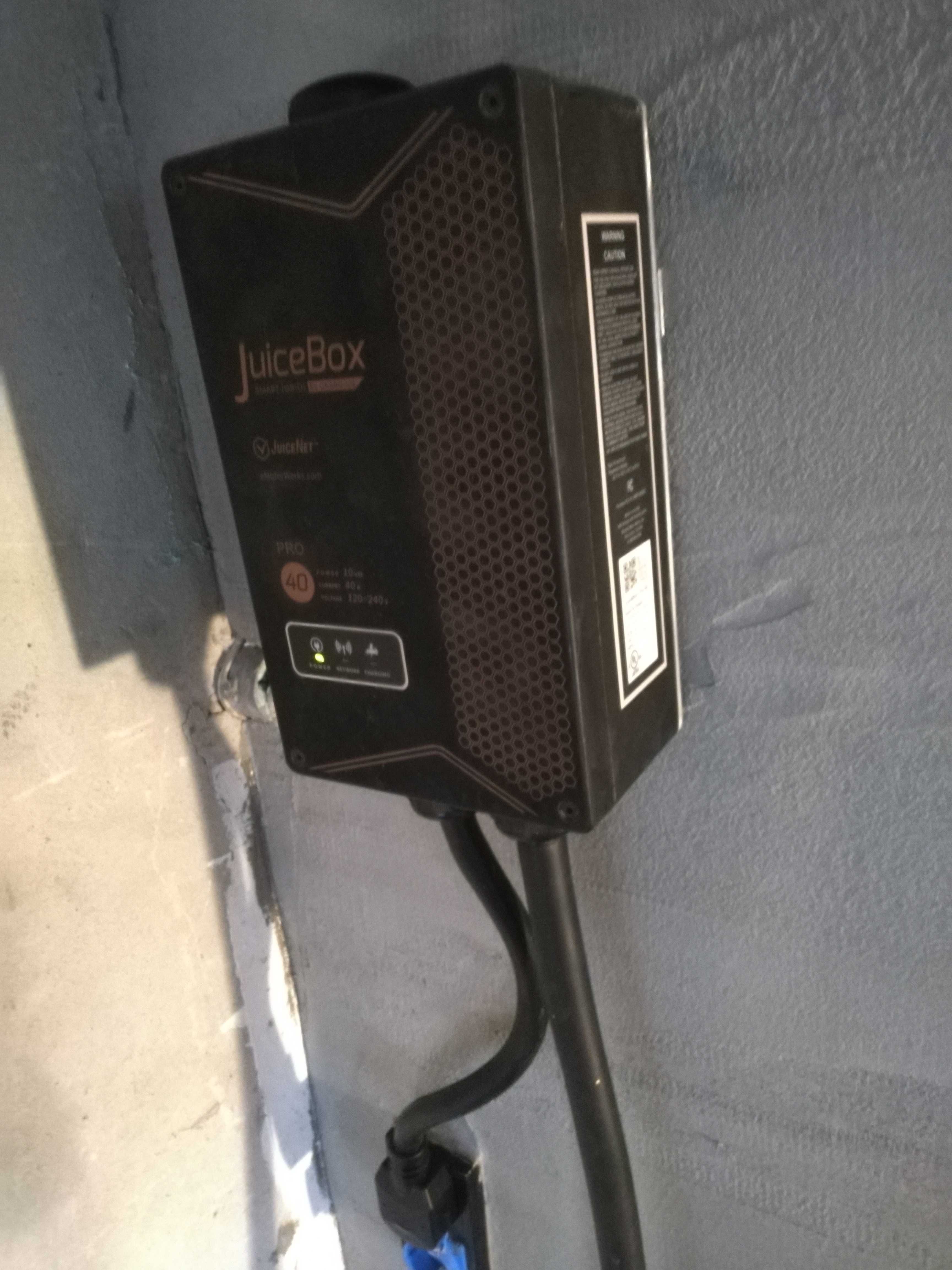 Знаменита американська зарядна станція JuiceBox Pro 40 (J1772,40А)