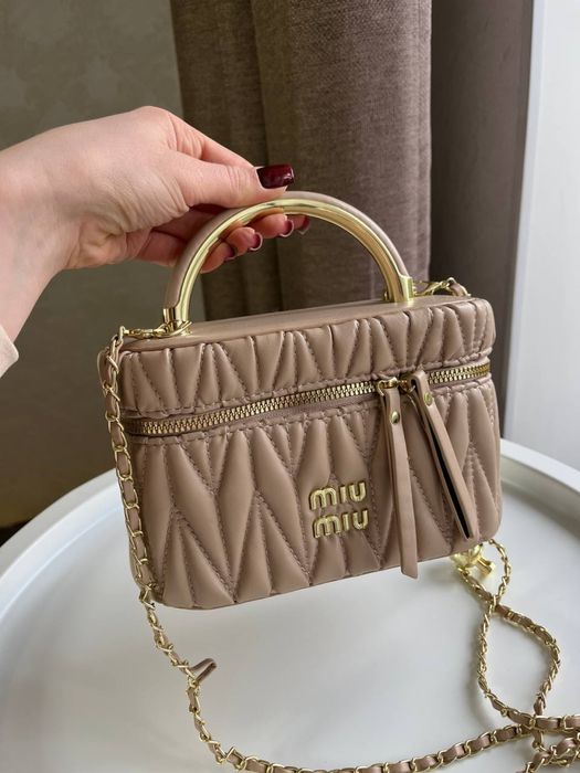 Сумка miu miu сундук