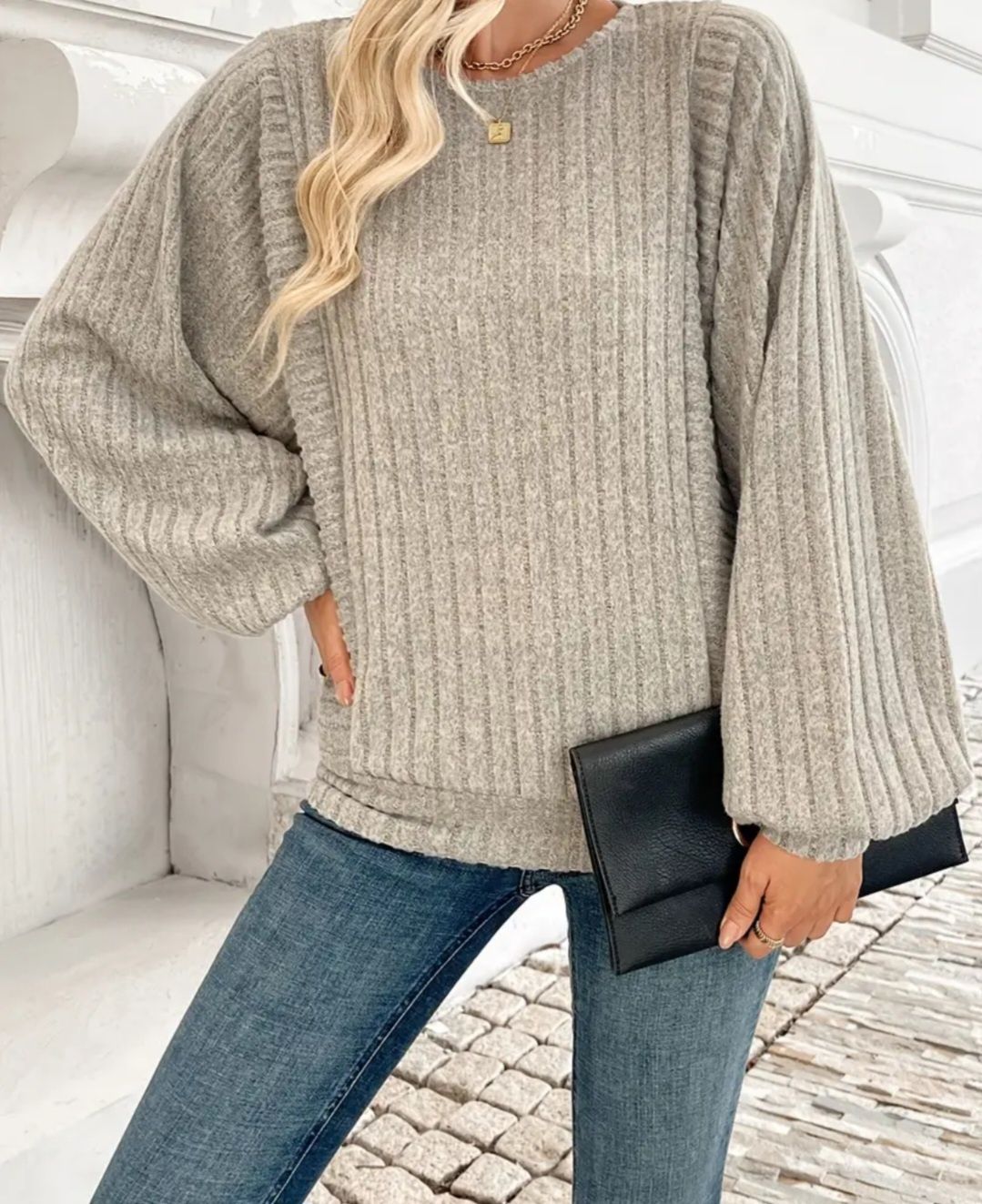 Elegancki cienki sweter sweterek bluzka na jesień zimę do pracy itp