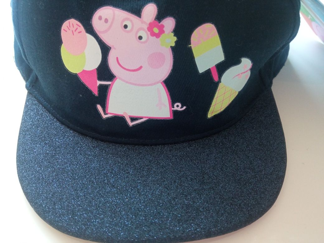 Czapka z daszkiem Peppa 6-12 msc- nowa