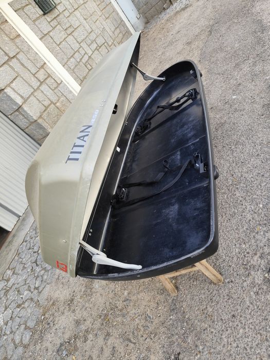 Caixa tejadilho Titan 450