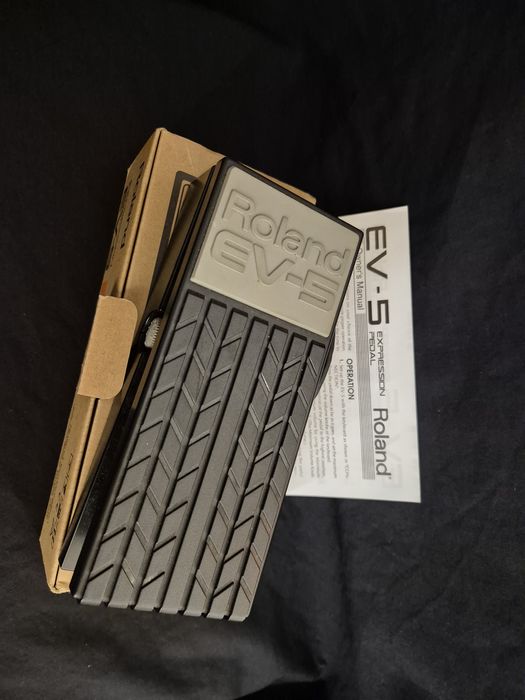 Roland EV-5 Expression pedal