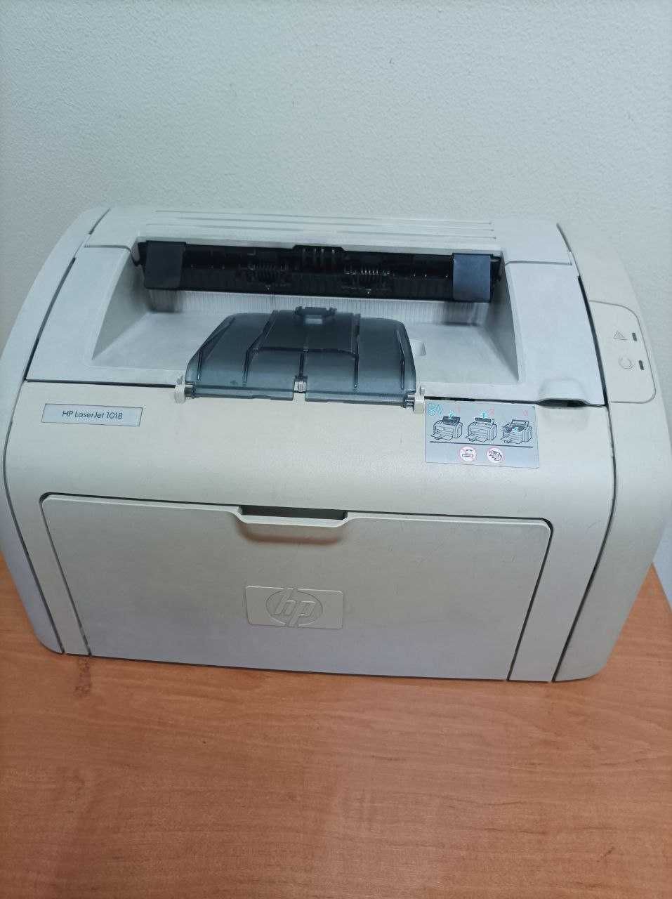 Принтер HP 1018  з додатковим картриджем