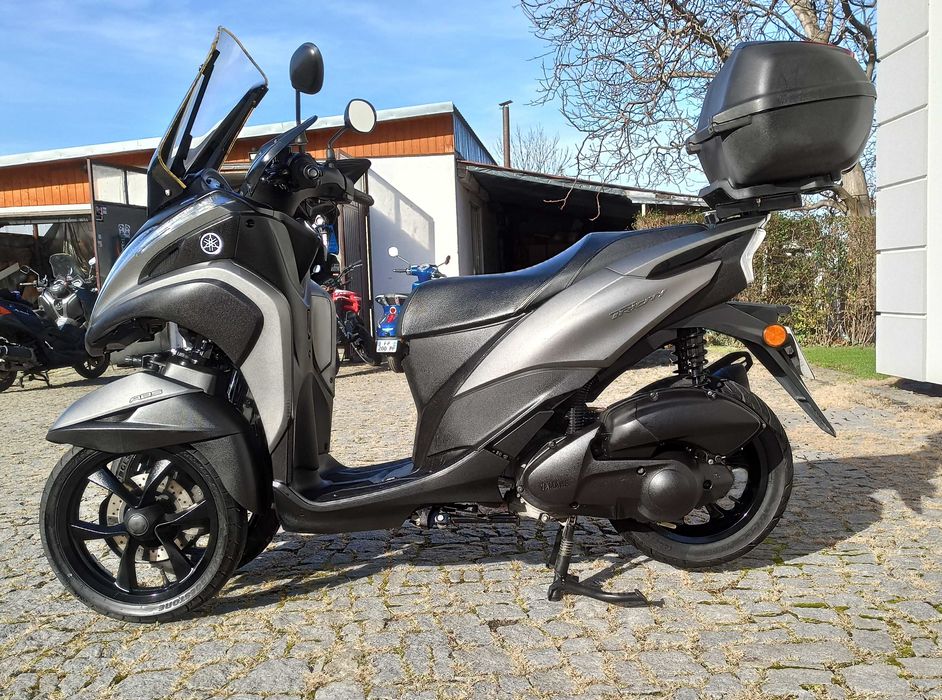 Tricity 125ccm 2020*ABS***Kufer*Manetki*Led** na kat B