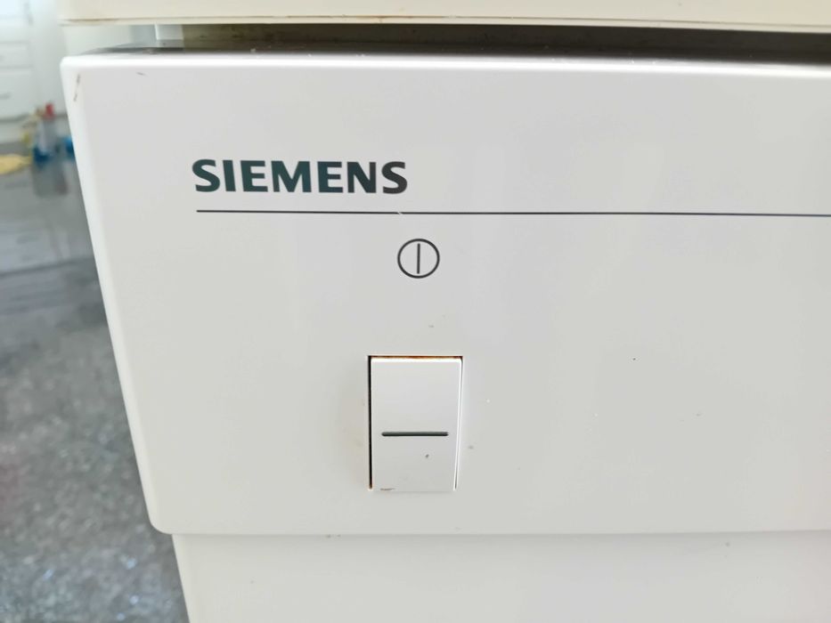Máquina de Lavar Loiça SIEMENS