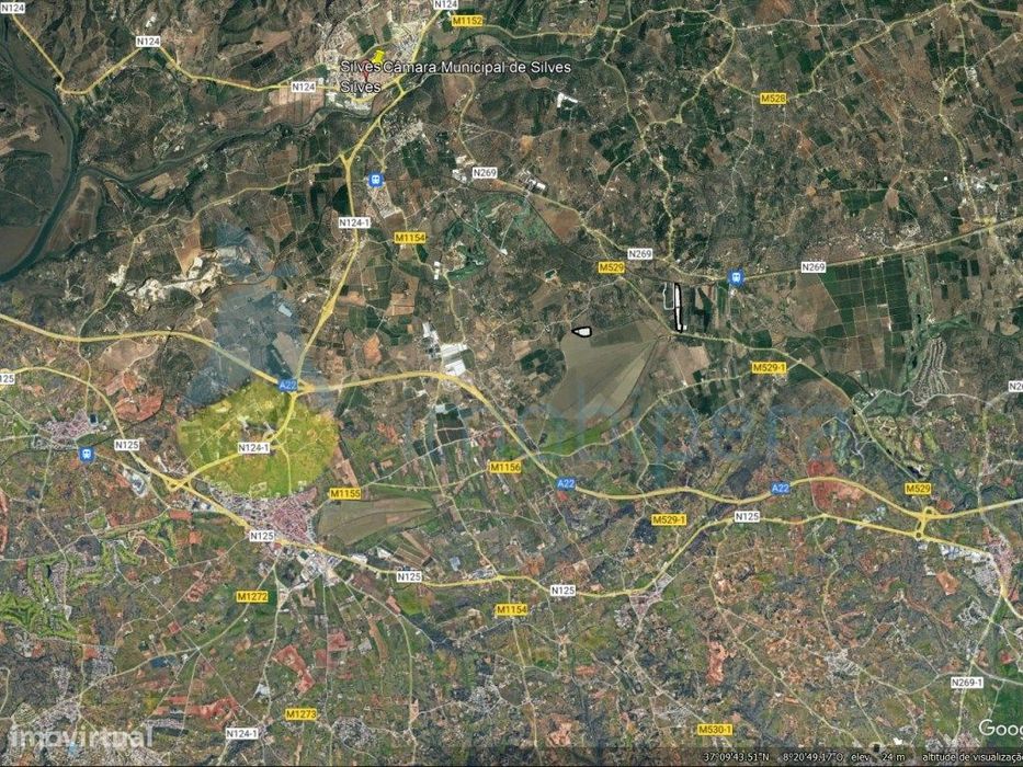 Propriedade - Estufas que se constitui por duas quintas a 1km de di...