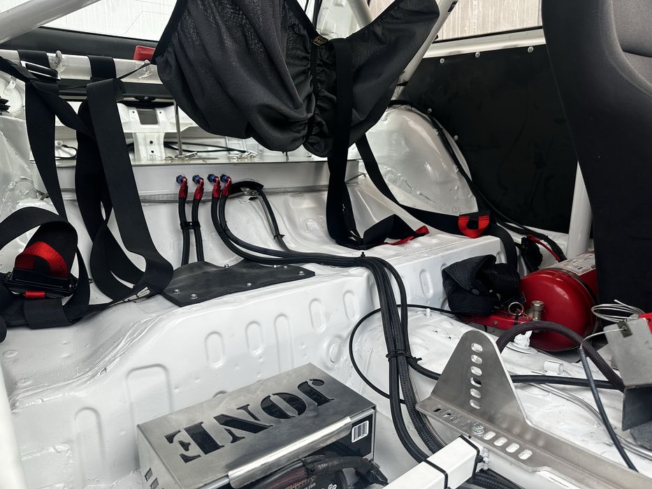 Mitsubishi colt rally competição