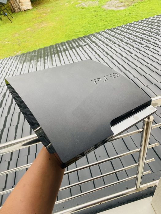 Playstation 3 Slim 250GB 2Pady Gry Opis