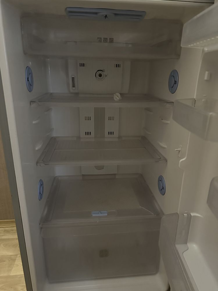 Холодильник Samsung rt35bvms