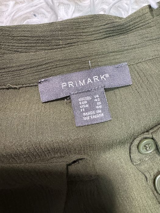 Актуальне плаття міді кольору хакі