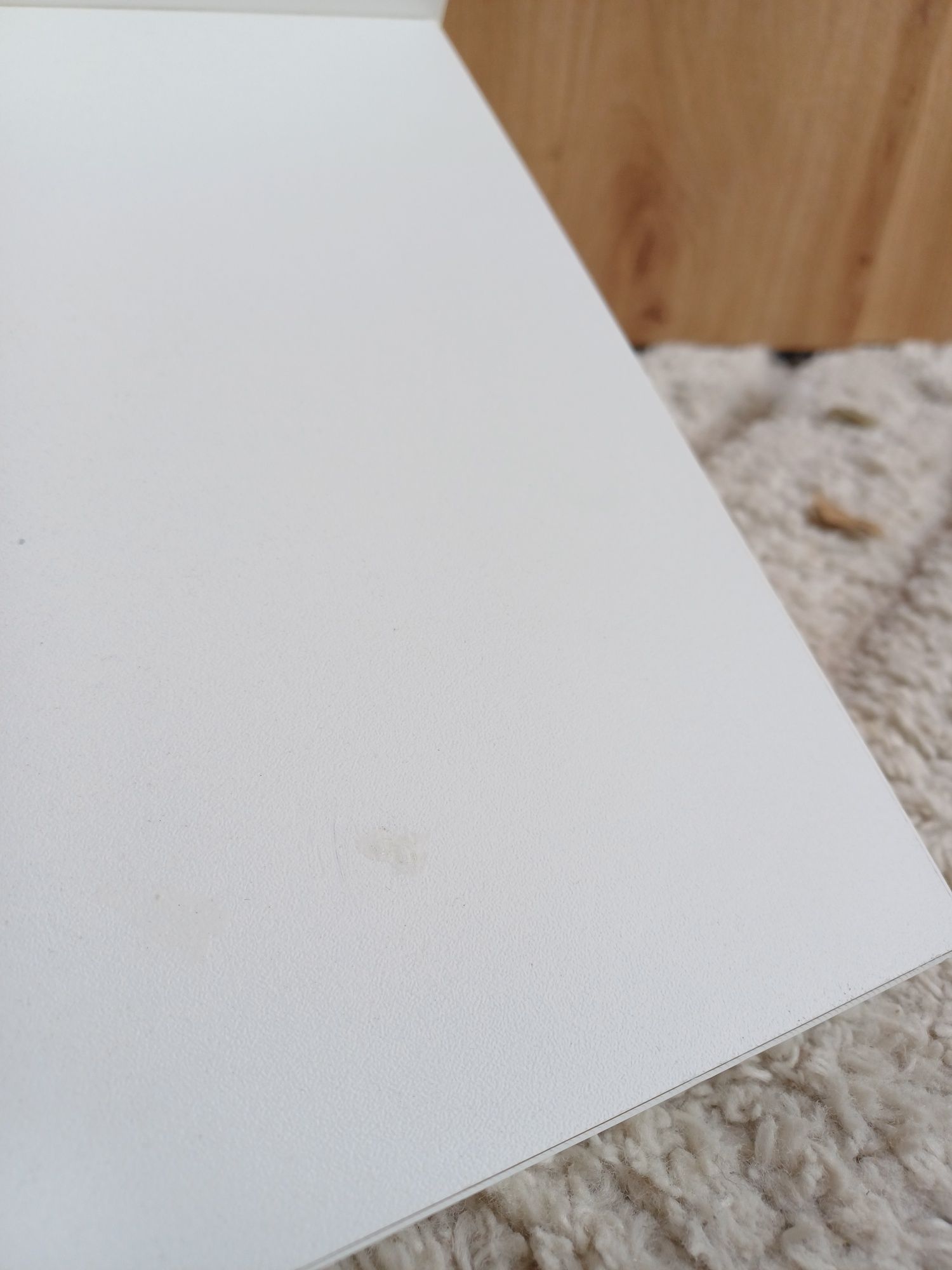Biała półka ścienna 140 cm
