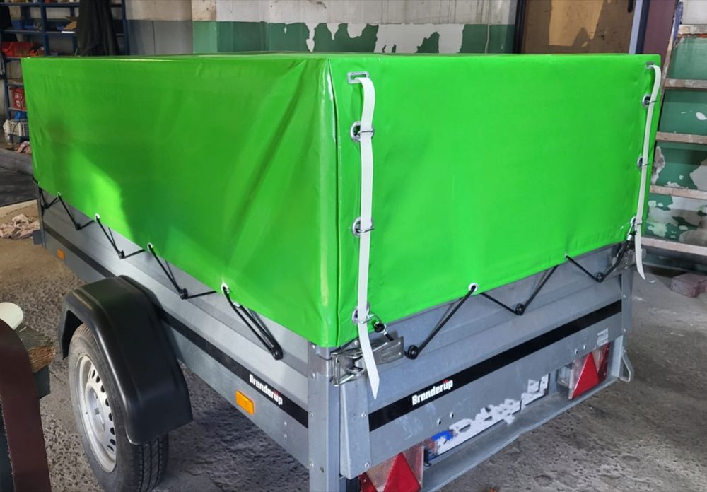 Plandeka, okrycie na przyczepki samochodowe, busy, bus