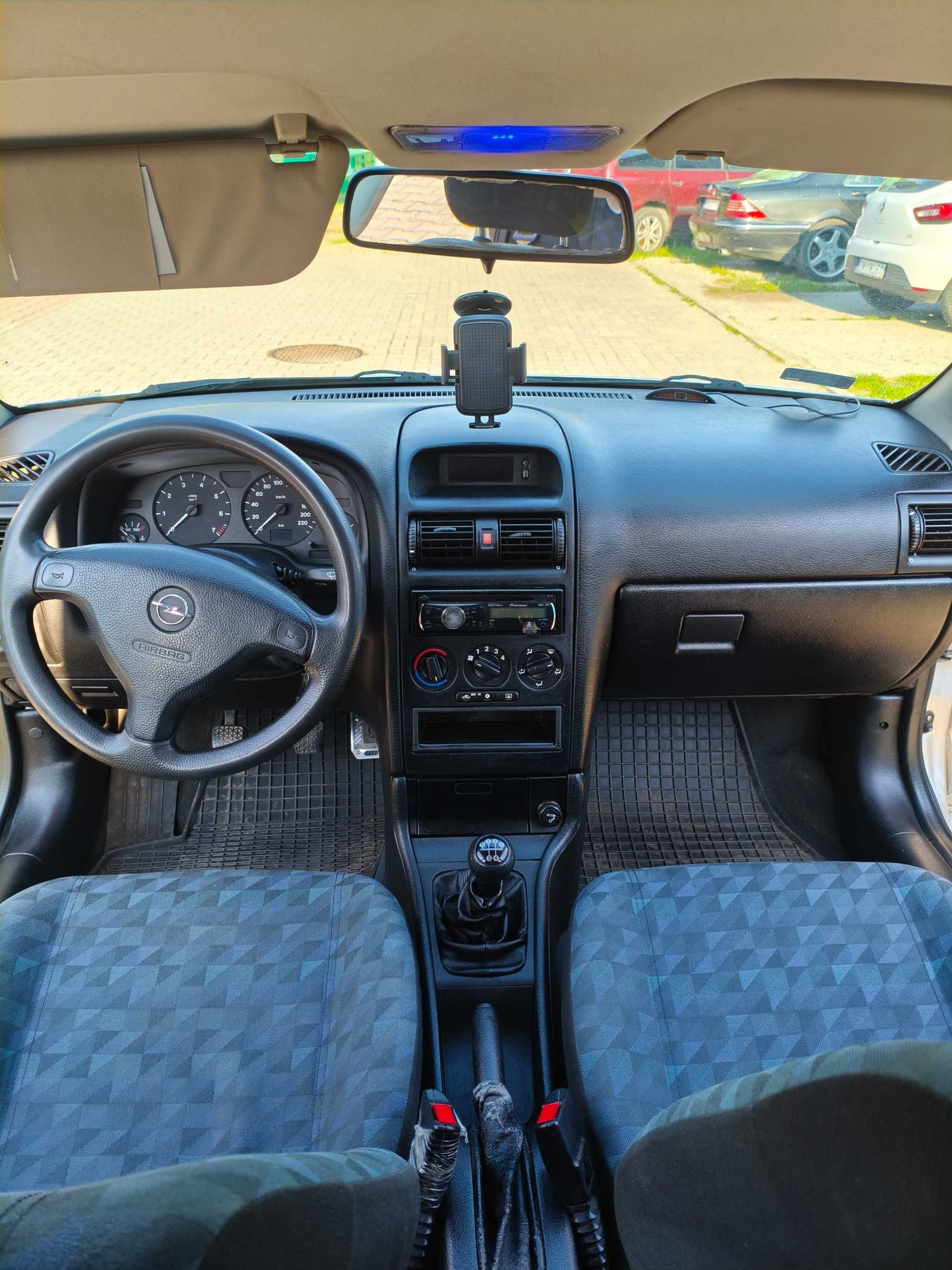 Opel Astra G 1.6 16V 101 km bez rdzy