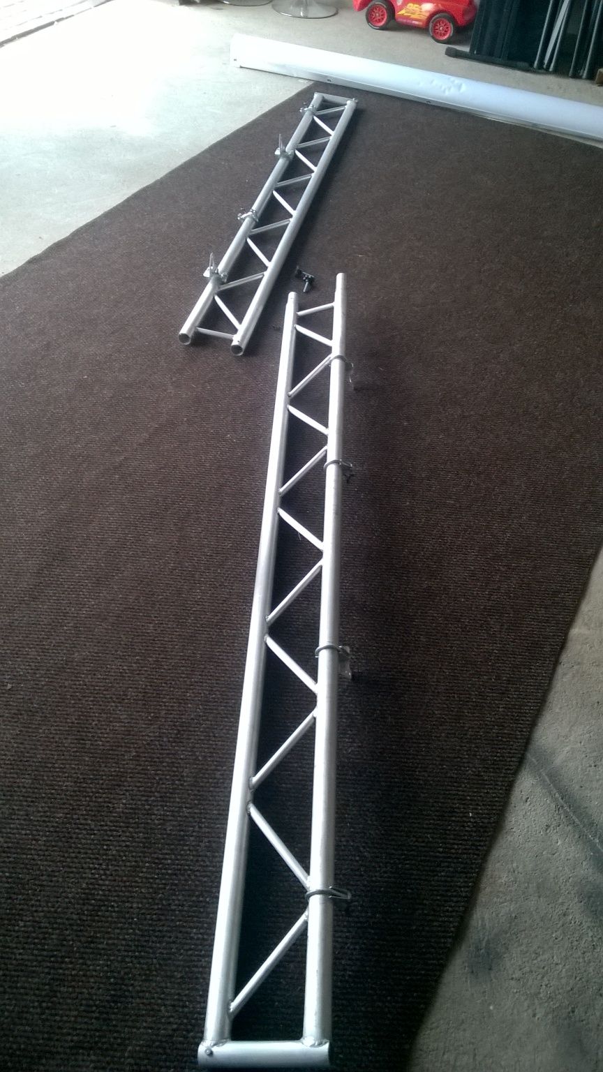 Rampa oświetleniowa 4m z banerem 4x2,5 adj fractal stim