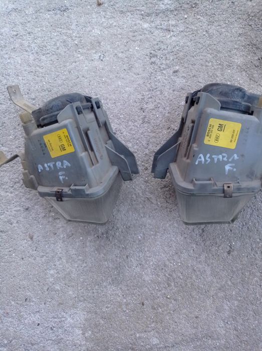 Faróis de nevoeiro usados originais Opel Astra F