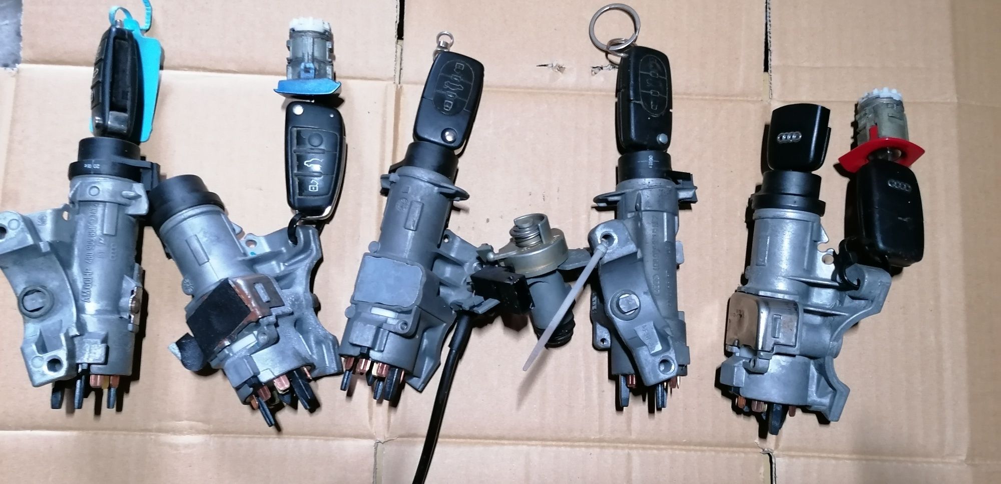 Audi A4 B6/B7 conjunto canhões