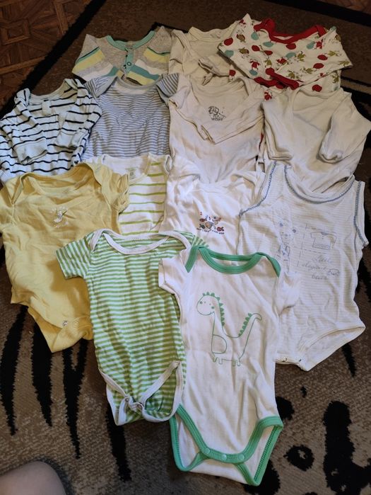 Duża paczka ubranek r.56/62