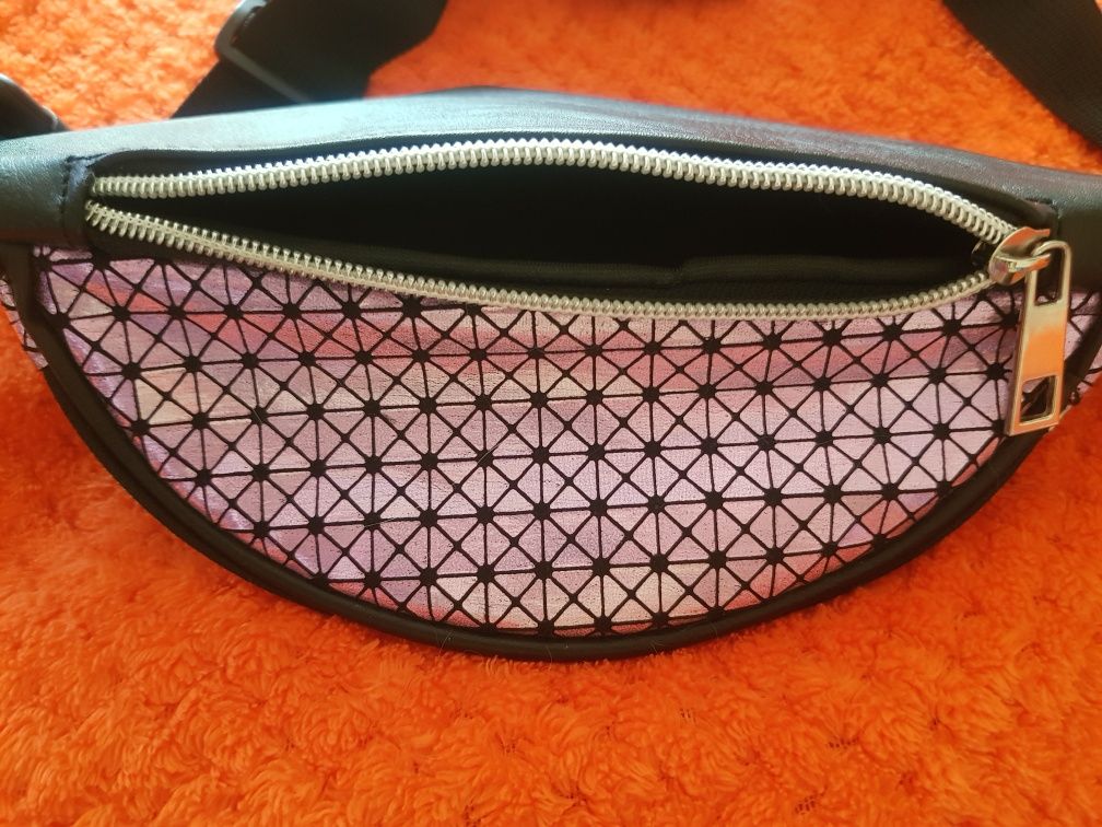 Saszetka nerka holo