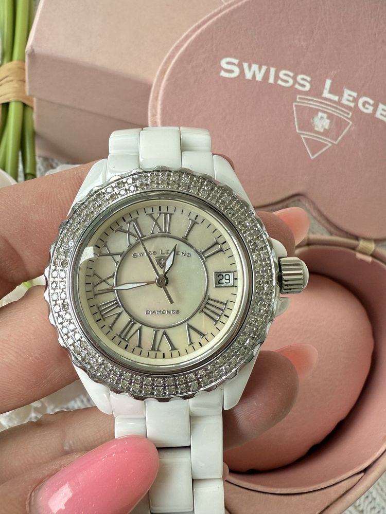 Женские керамические часы с бриллиантами Swiss Legend