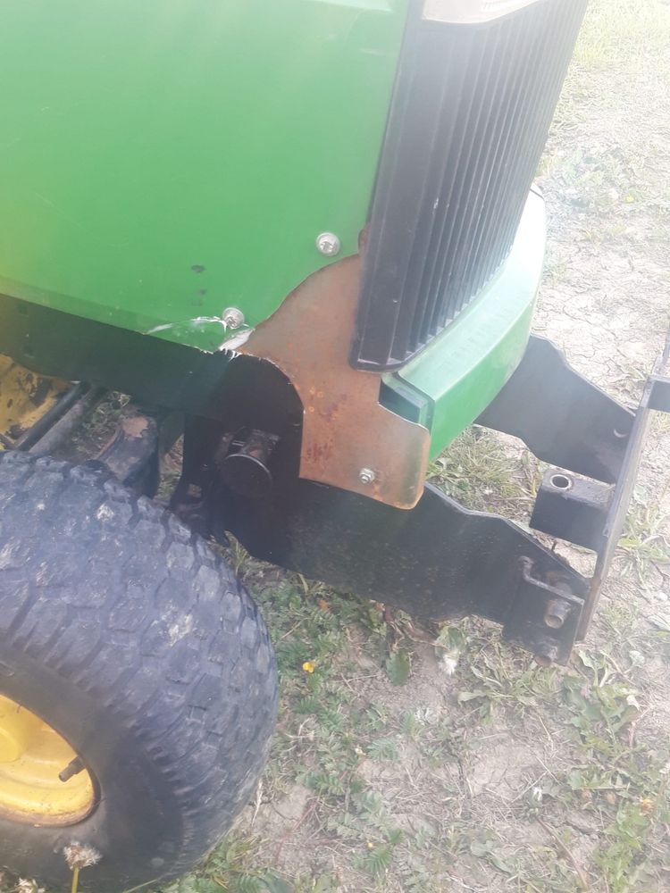 Traktorek kosiarka John deere LX178
