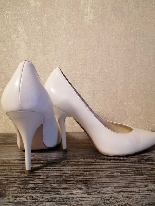 Продам Весільні туфлі