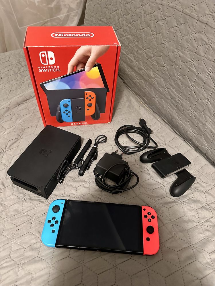 Konsola Nintendo Switch Oled CFW Chip Przerobiona 256GB Komplet !