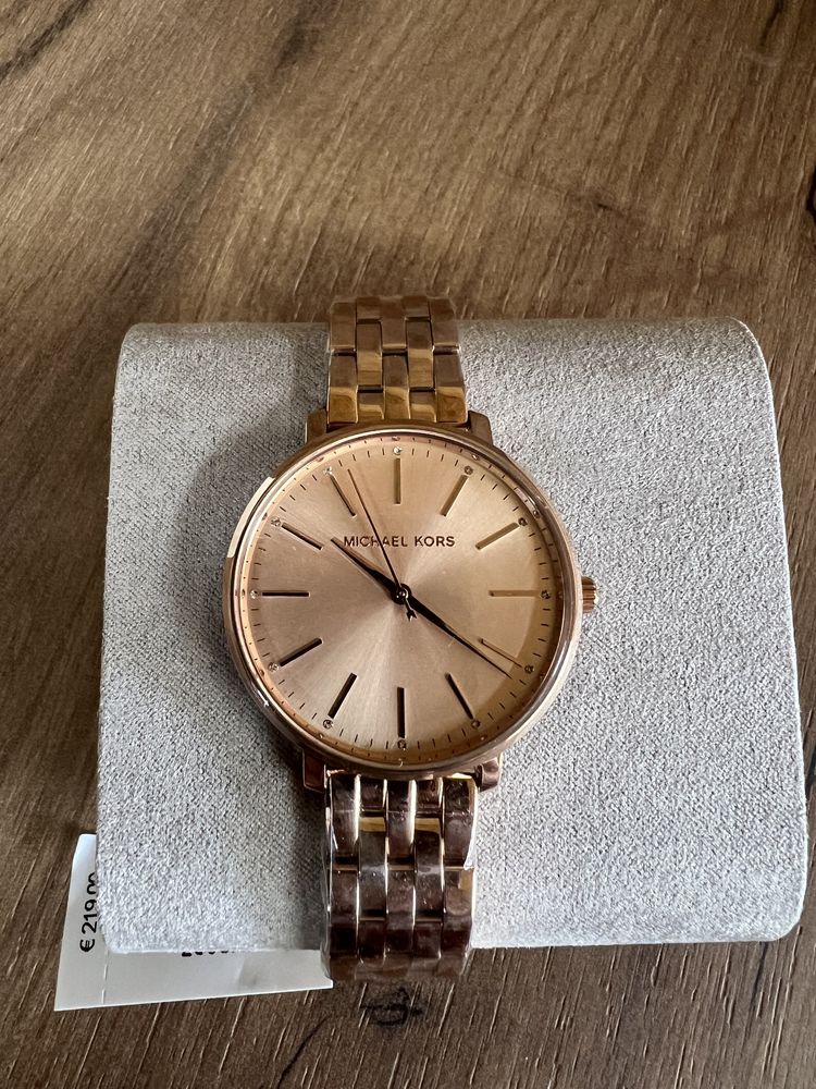 Наручний годинник MICHAEL KORS