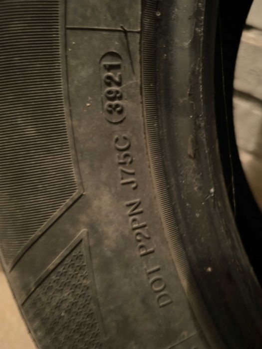 Opony całoroczne Delinte AW5 215/65/16 102V 2szt