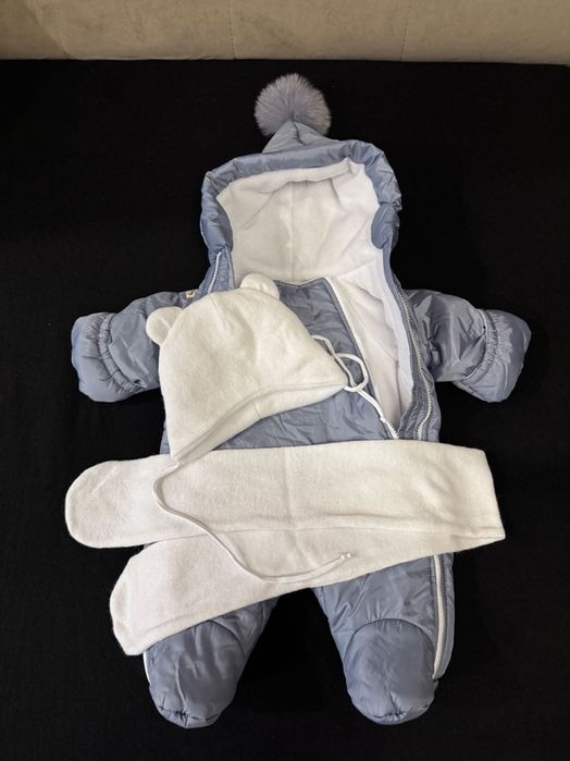 Зимовий комбінезон, шапочка і шарф 0-3 міс.