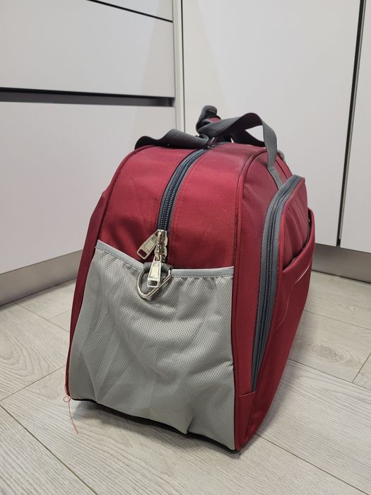 Дорожня сумка TONGSHENG 62x39x25 матеріал нейлон колір бордовий