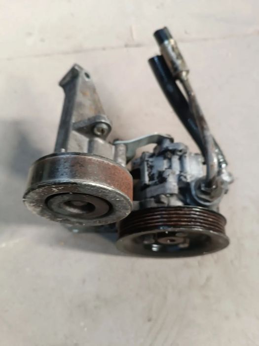 Turbo  + bomba direção assistida - BMW 525 TDS ( E39 )