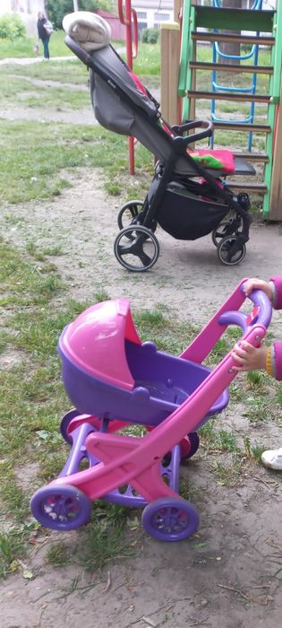 Прлдам дитячий візок