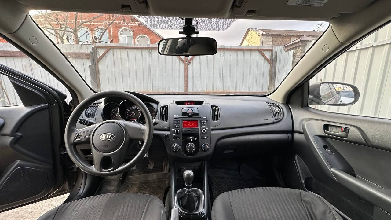 Продам Kia Cerato 2012 1.6