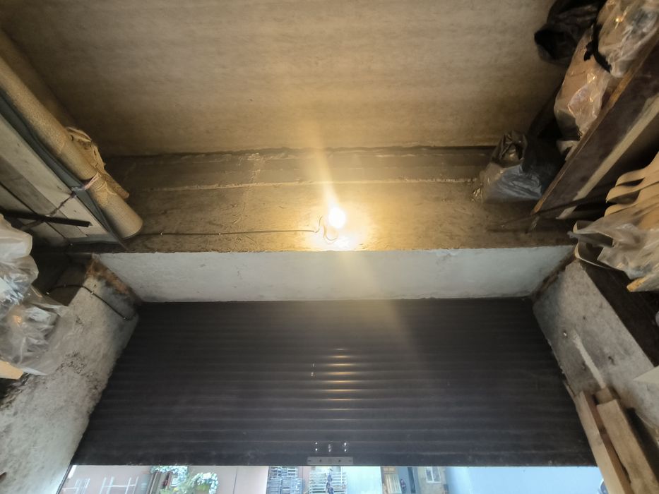 Продам шикарний , просторий гараж в ЖК "Львівський" , південно-захід