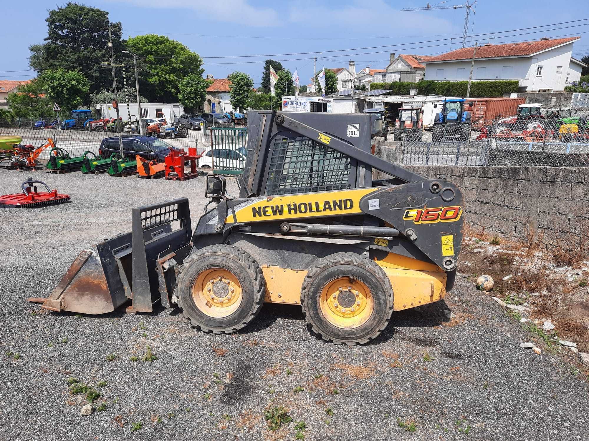 Pá Carregadora New Holland L160