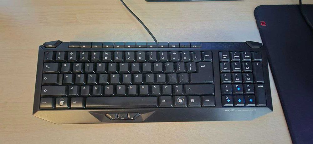 Zestaw Komputerowy GTX1650/i3/Monitor/Akcesoria