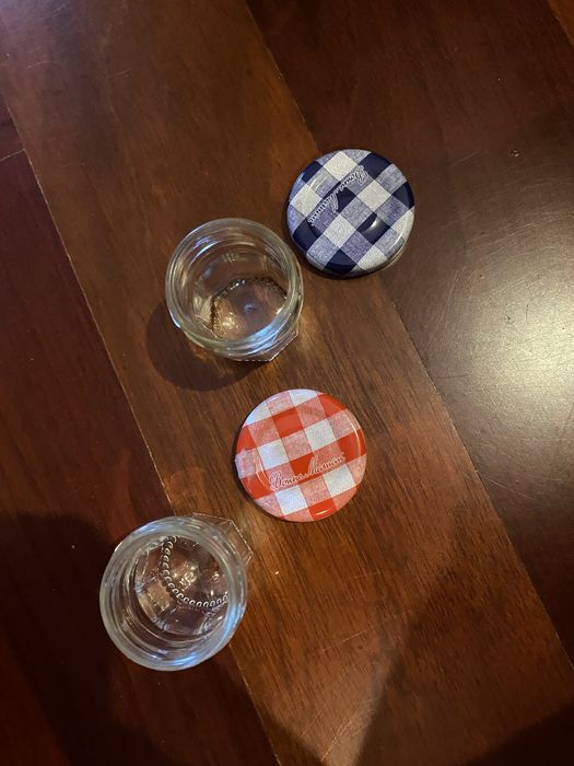 2 frascos mini em vidro