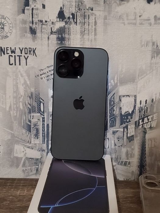 iPhone 16 pro max 512gb