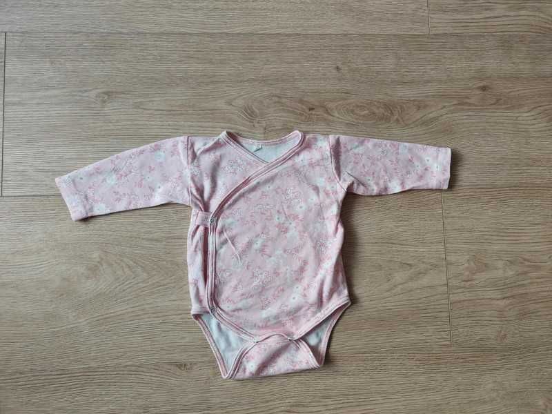 Różowe body kopertowe w kwiatki 74