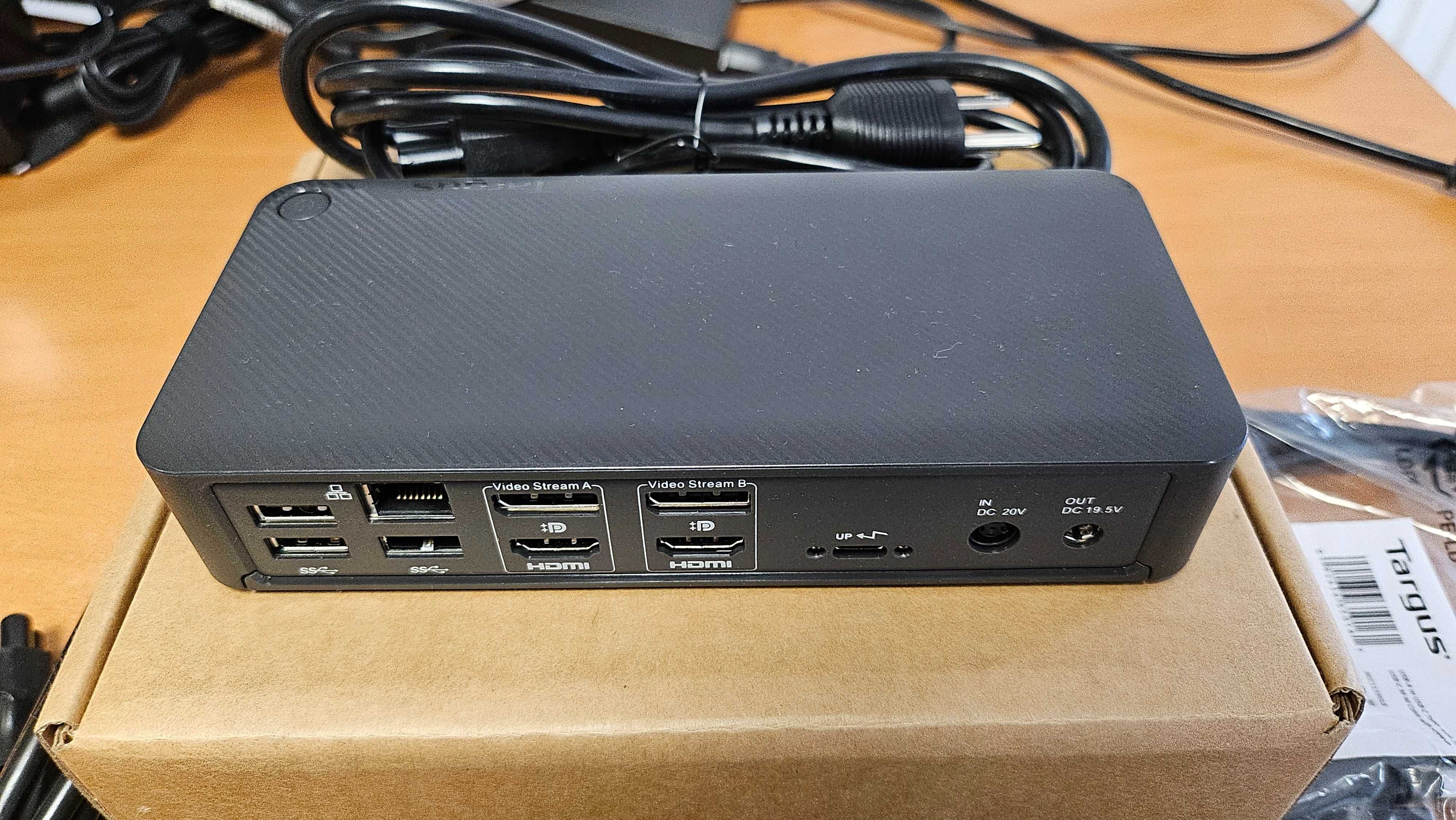 Stacja dokująca USB-C Targus DOCK182GLZ-40 100W Nowa otwarta