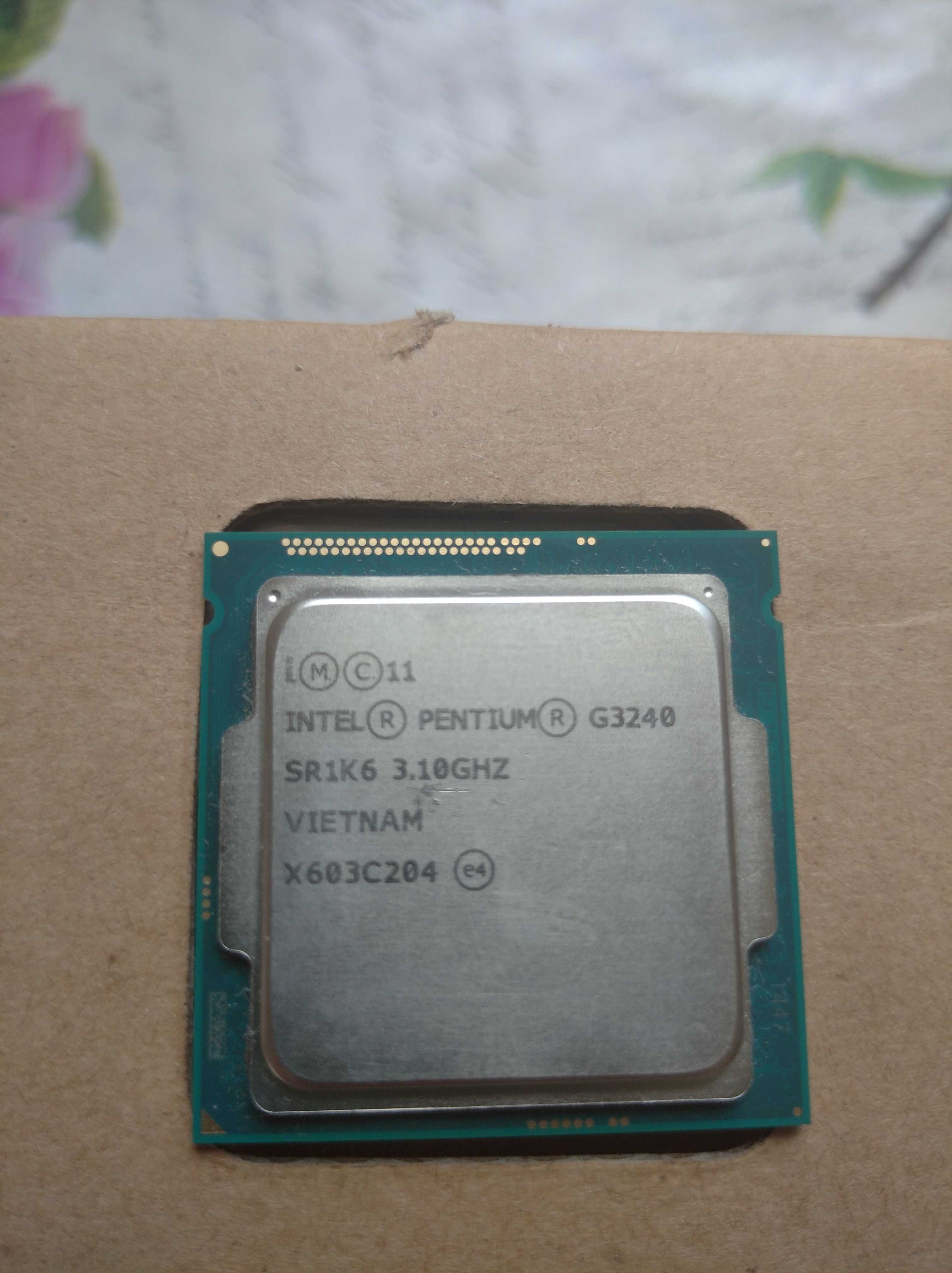 Процессори G3240,G3260 S1150 Box